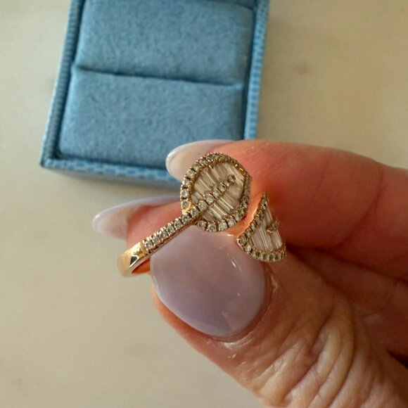 Anita Ko Small Leaf Ring - Rose Gold Size 6 - Picture 3 of 5